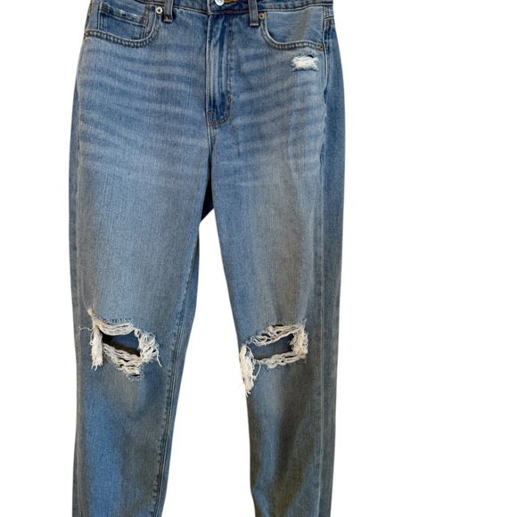 American Eagle Outfitters Denim - American Eagle Outfitters Light Blue Denim Jeans